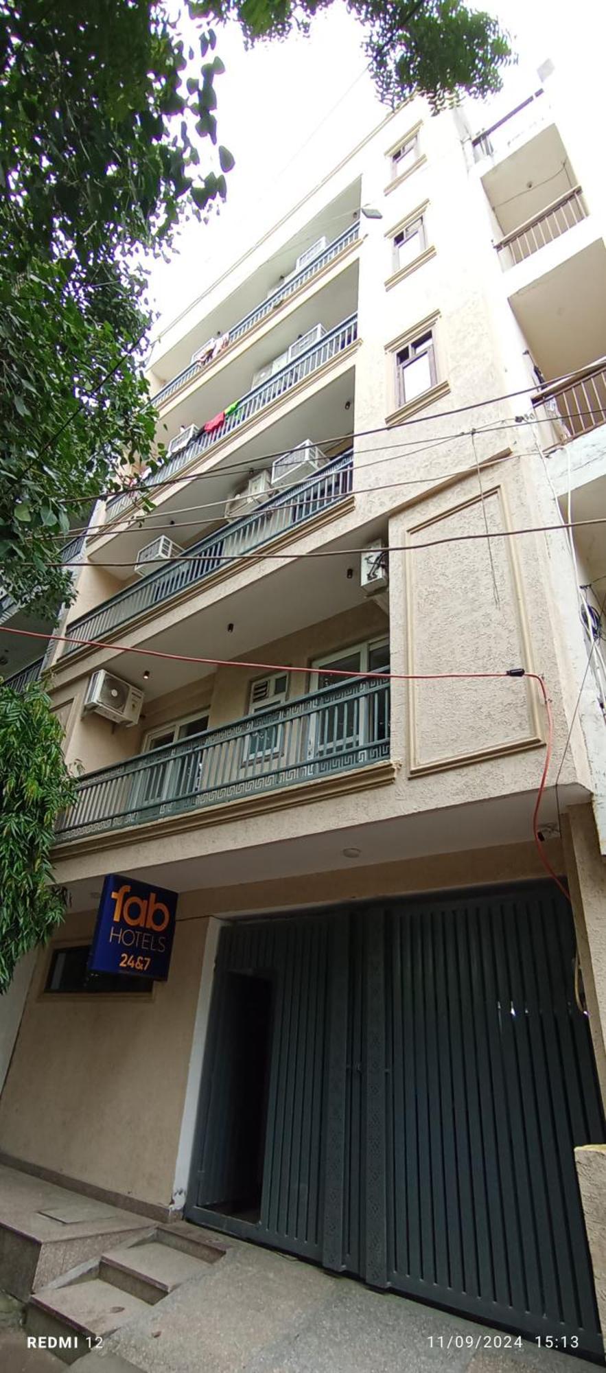 Hotel Aiims New Delhi Ngoại thất bức ảnh