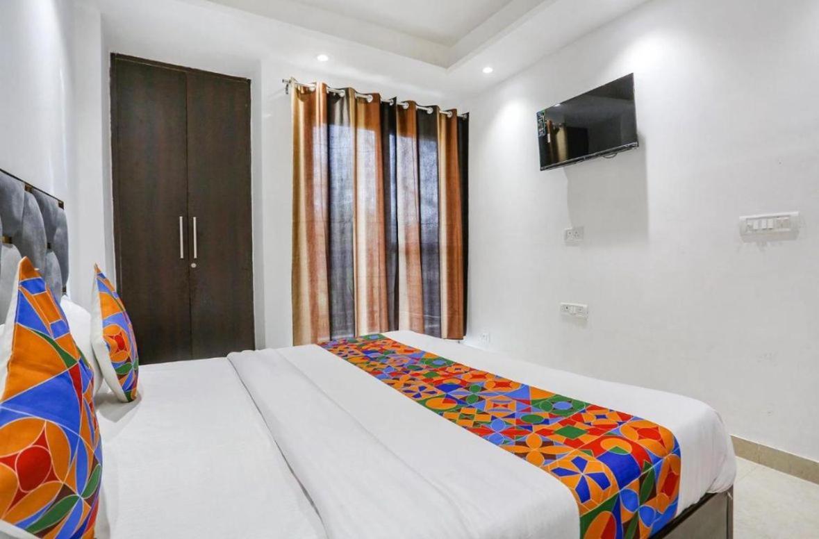 Hotel Aiims New Delhi Ngoại thất bức ảnh